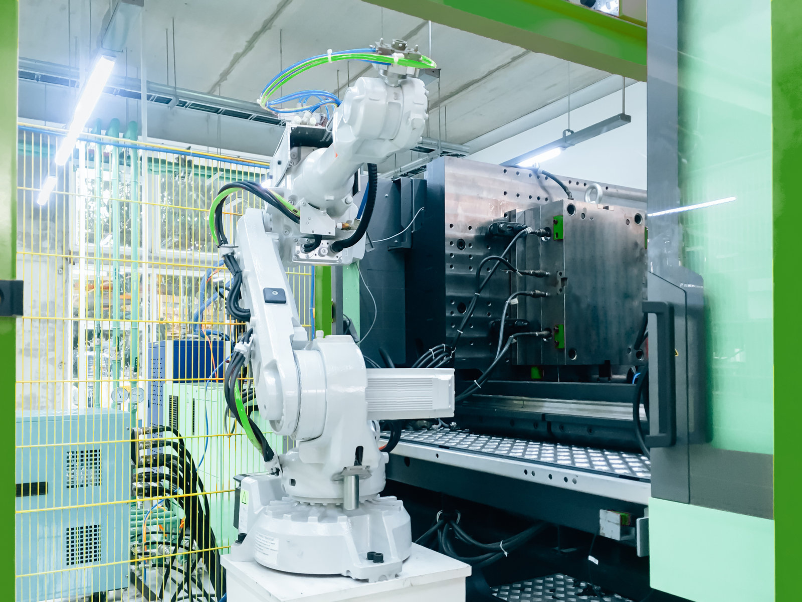 Robot arm manufacturing